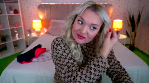 missyymarty online show from 01-16-26, 03:38