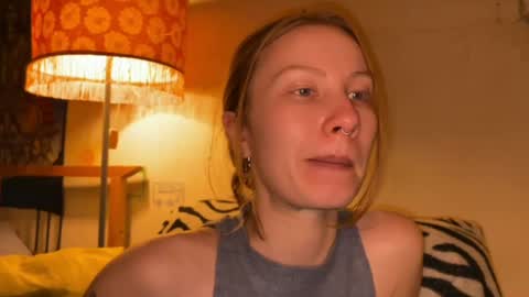Zlata online show from 03-05-25, 04:02