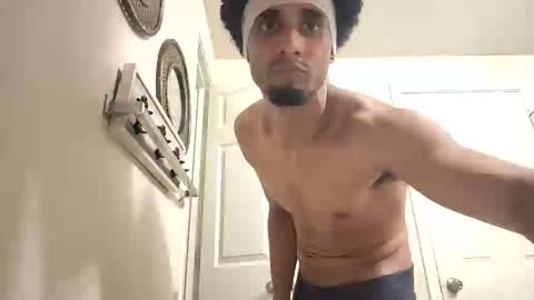 Snapshot of mister7117 chatting on 11-16-25, 06:41 Ayejay online show from 11-16-25, 06:41