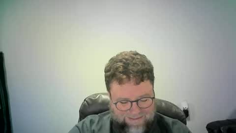 Mr. Happy online show from 11-06-25, 06:58