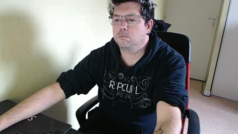 Snapshot of mistercoeur1 chatting on 01-26-25, 01:58 mistercoeur online show from 01-26-25, 01:58