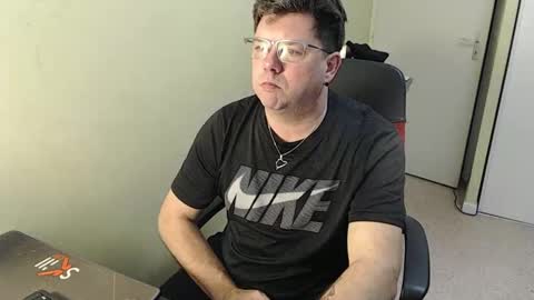 Snapshot of mistercoeur1 chatting on 01-31-25, 11:13 mistercoeur online show from 01-31-25, 11:13