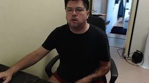 Snapshot of mistercoeur1 chatting on 10-01-25, 06:52 mistercoeur online show from 10-01-25, 06:52