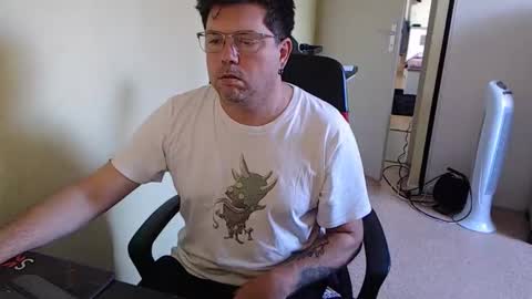 Snapshot of mistercoeur1 chatting on 10-11-25, 07:51 mistercoeur online show from 10-11-25, 07:51