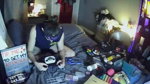 Snapshot of mistervexi chatting on 11-19-25, 12:54 Mx. Vex online show from 11-19-25, 12:54