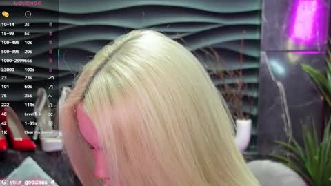 Snapshot of mistress_darsy chatting on 03-03-25, 01:53 Darsy online show from 03-03-25, 01:53