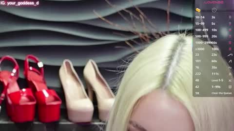 Snapshot of mistress_darsy chatting on 03-04-25, 05:13 Darsy online show from 03-04-25, 05:13