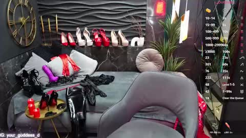 Snapshot of mistress_darsy chatting on 03-07-25, 12:12 Darsy online show from 03-07-25, 12:12