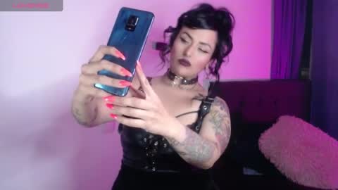 Snapshot of mistress_ditta2 chatting on 01-24-25, 07:08 online show from 01-24-25, 07:08