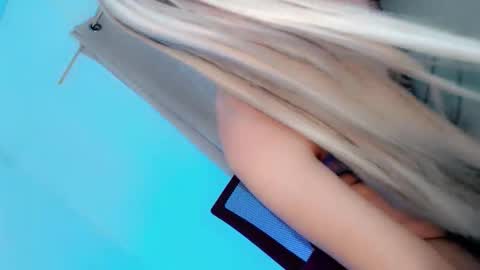 Snapshot of mistress_kim18 chatting on 11-30-25, 03:05 mistress kim18 online show from 11-30-25, 03:05