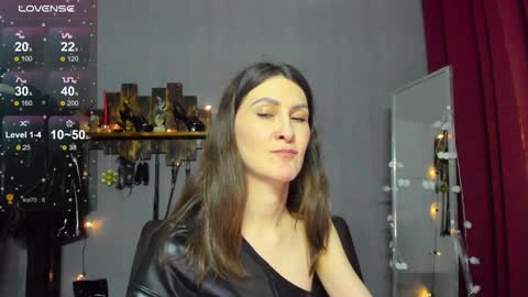 Snapshot of mistress_pamela_ chatting on 01-09-25, 06:27 Mistress Pamela online show from 01-09-25, 06:27