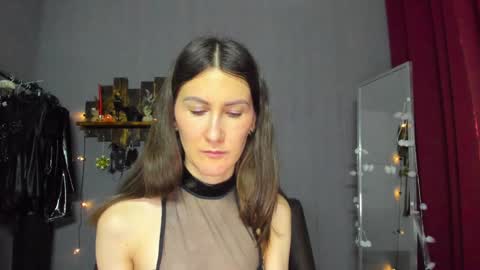 Snapshot of mistress_pamela_ chatting on 01-15-25, 06:33 Mistress Pamela online show from 01-15-25, 06:33