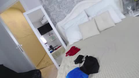 Snapshot of mistress_pamela_ chatting on 09-21-25, 10:17 Mistress Pamela online show from 09-21-25, 10:17