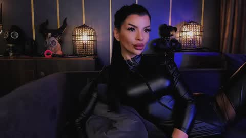 Snapshot of mistresselenia chatting on 12-04-24, 10:57 Elenia online show from 12-04-24, 10:57