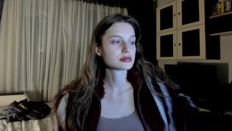 mistresselizy online show from 01-05-25, 05:30