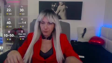 MistressEvelyn  online show from 10-22-25, 03:29