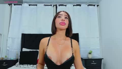 Snapshot of mistresskattia chatting on 09-25-25, 11:52 mistresskattia online show from 09-25-25, 11:52