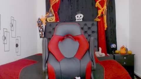 Mistresslombana online show from 10-07-25, 05:59