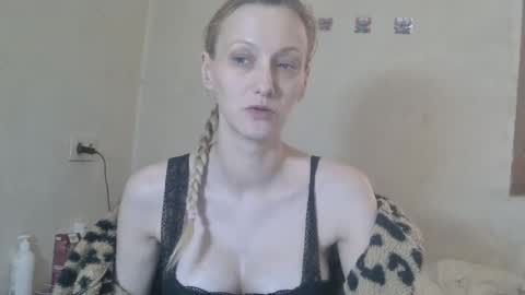 Snapshot of mistressmilly32 chatting on 02-24-26, 08:45 mistressmilly32 online show from 02-24-26, 08:45