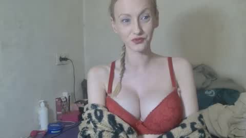 Snapshot of mistressmilly32 chatting on 02-25-26, 09:02 mistressmilly32 online show from 02-25-26, 09:02