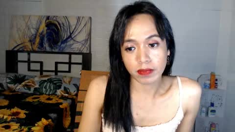 Snapshot of mistressnicoletrans chatting on 01-04-25, 02:25 SexyCutieNicole online show from 01-04-25, 02:25