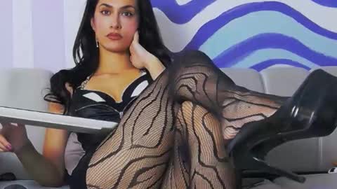 Snapshot of mistresssofianyx chatting on 12-18-25, 06:58 Your Supreme Goddess online show from 12-18-25, 06:58
