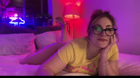 Snapshot of mistresssx chatting on 02-21-25, 06:48 Miss X online show from 02-21-25, 06:48