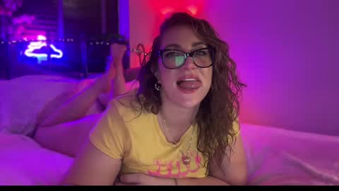 Snapshot of mistresssx chatting on 02-27-25, 02:43 Miss X online show from 02-27-25, 02:43