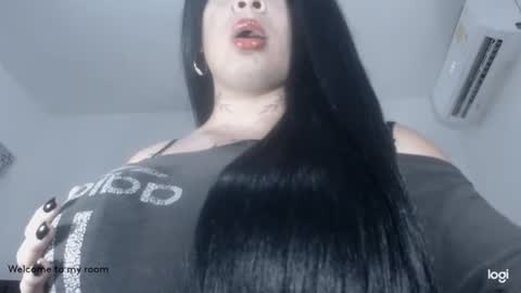 Snapshot of mistressxxalice chatting on 06-26-26, 05:23 ALICE MADANE online show from 06-26-26, 05:23