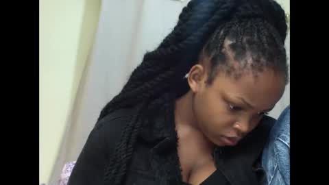 misty_shee online show from 11-09-25, 04:27