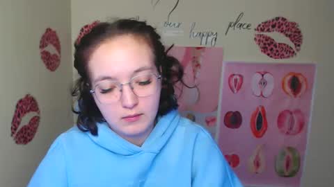 Aria online show from 11-27-25, 07:43