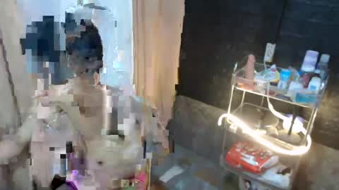 Snapshot of mitsubishixxx chatting on 03-09-25, 06:17 Nardz online show from 03-09-25, 06:17