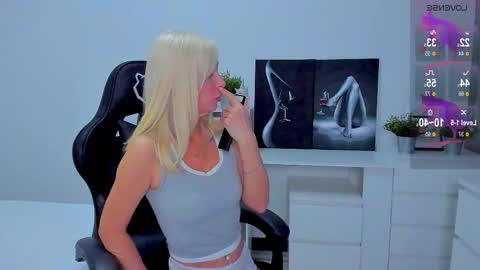 Miya online show from 01-10-26, 04:53