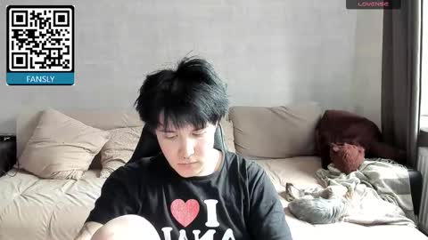 Snapshot of miya_meow_miku chatting on 10-04-25, 11:41 MeowMiku online show from 10-04-25, 11:41