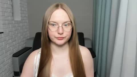 Miya online show from 01-24-25, 07:49