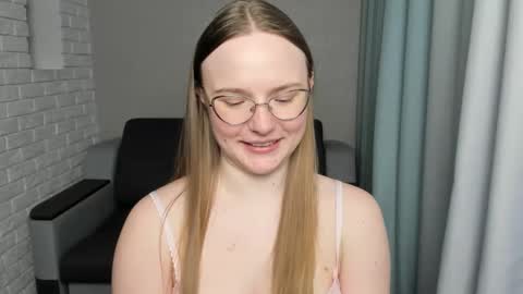 Miya online show from 02-11-25, 11:54