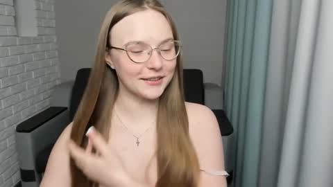 Miya online show from 02-28-25, 04:31