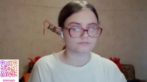 Milana online show from 11-14-25, 05:17