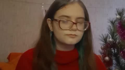 Snapshot of miyabe chatting on 01-16-26, 07:12 Milana online show from 01-16-26, 07:12