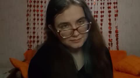 Snapshot of miyabe chatting on 02-18-26, 05:20 Milana online show from 02-18-26, 05:20