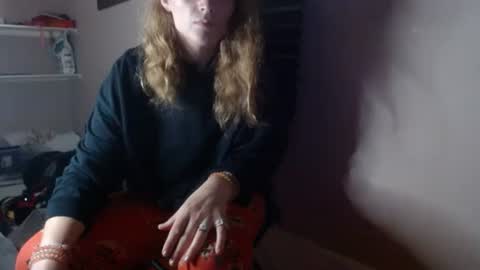 Snapshot of miyahw803 chatting on 10-14-25, 12:22 miyahw803 online show from 10-14-25, 12:22