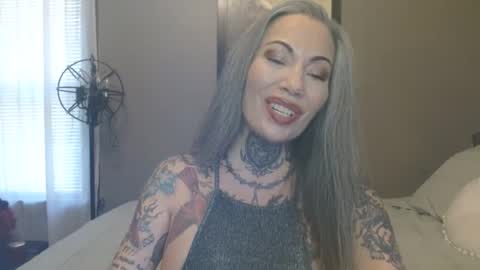 MizXtrix online show from 12-27-24, 03:59