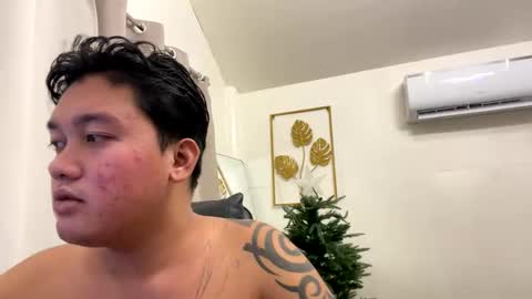 Snapshot of mj_xx7828 chatting on 11-23-25, 12:49 Michole Jay online show from 11-23-25, 12:49