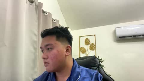 Snapshot of mj_xx7828 chatting on 12-01-25, 01:49 Michole Jay online show from 12-01-25, 01:49