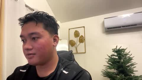 Snapshot of mj_xx7828 chatting on 12-14-25, 08:13 Michole Jay online show from 12-14-25, 08:13