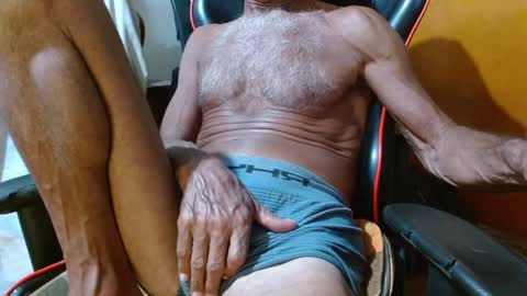 Snapshot of mjmadurengue chatting on 01-24-25, 04:27 Mario jose online show from 01-24-25, 04:27