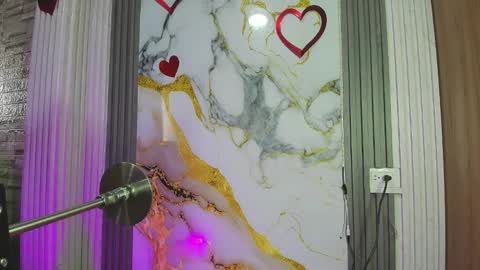 LUCRECIA   NEW ACCOUNT online show from 02-17-26, 07:31