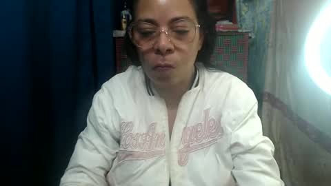 kelly online show from 10-11-25, 07:01