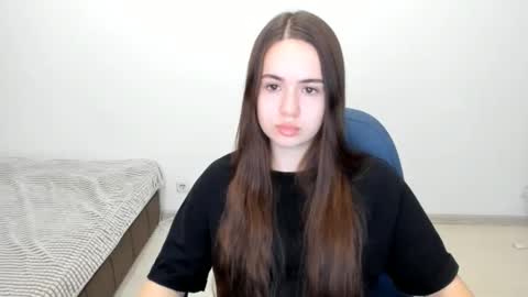 Snapshot of mmm_bananaa_ chatting on 12-03-24, 06:17 Beata online show from 12-03-24, 06:17