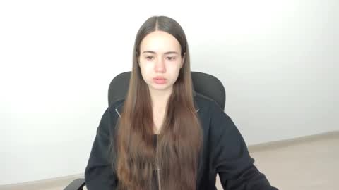 Snapshot of mmm_bananaa_ chatting on 12-05-24, 06:55 Beata online show from 12-05-24, 06:55